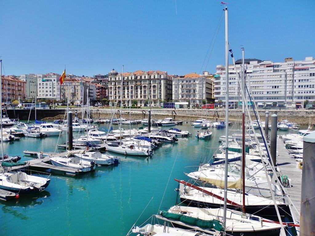 Apartamento A Estrenar Junto Al Sardinero 산탄데르 외부 사진